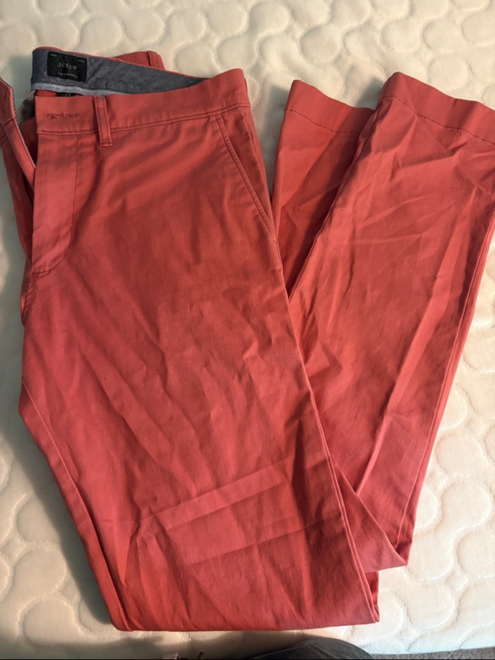 J. Crew Men’s Coral/Salmon Slim Straight Chinos size 28x32